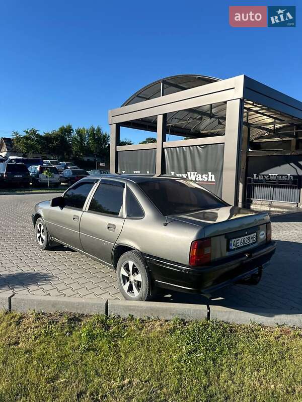 Opel Vectra 1989