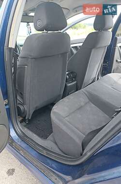 Лифтбек Opel Vectra 2003 в 