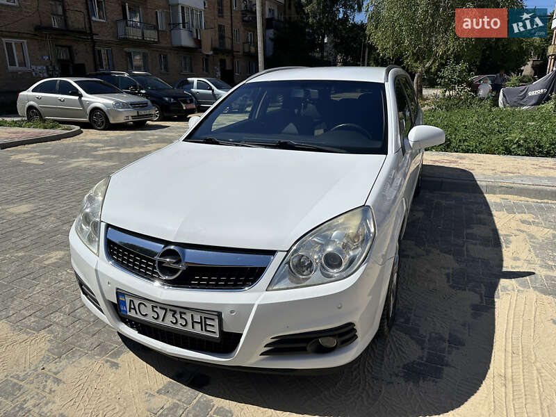 Универсал Opel Vectra 2008 в Луцке