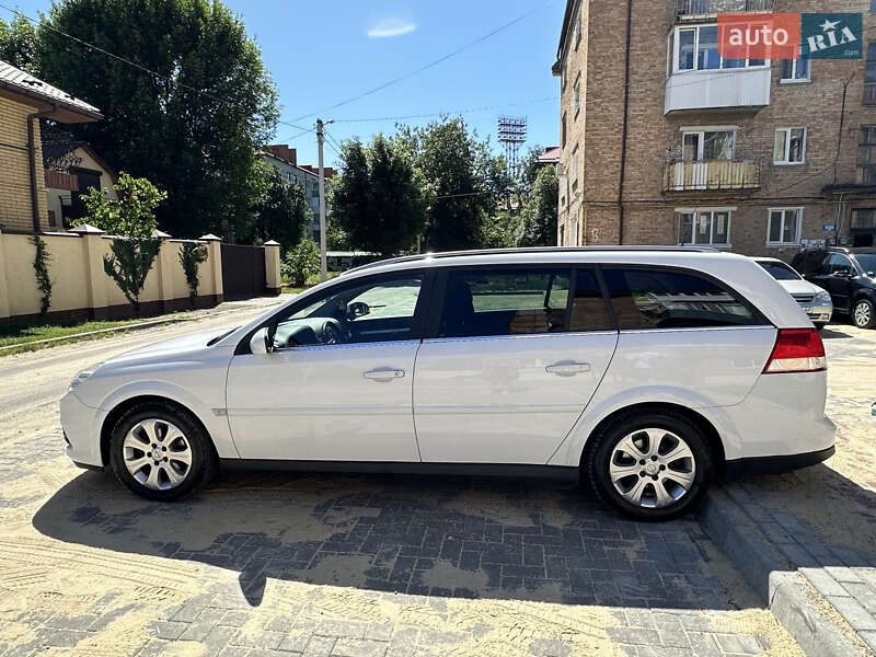 Универсал Opel Vectra 2008 в Луцке