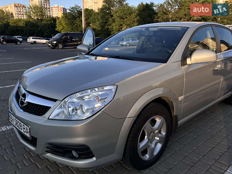 Седан Opel Vectra 2006 в Одессе