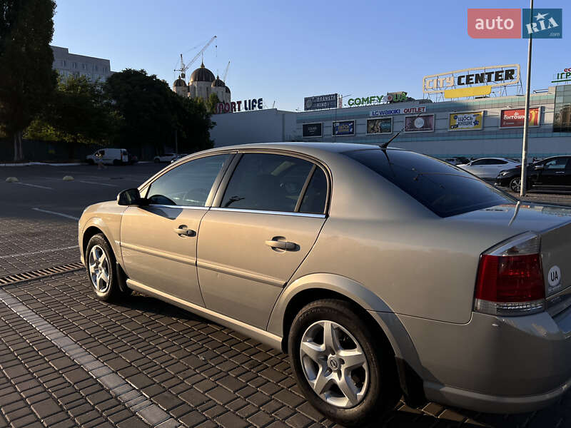 Седан Opel Vectra 2006 в Одессе