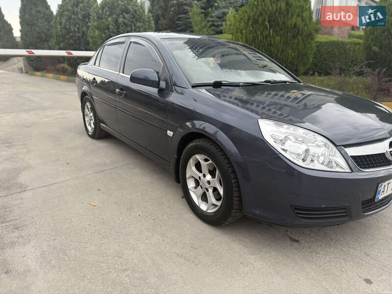 Седан Opel Vectra 2008 в 