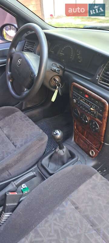 Универсал Opel Vectra 1997 в Киеве