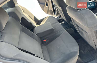Седан Opel Vectra 2004 в 