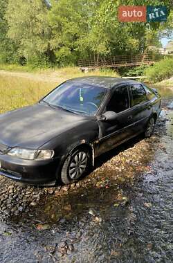 Лифтбек Opel Vectra 1996 в 