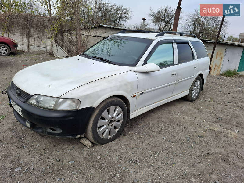 Универсал Opel Vectra 1999 в Харькове