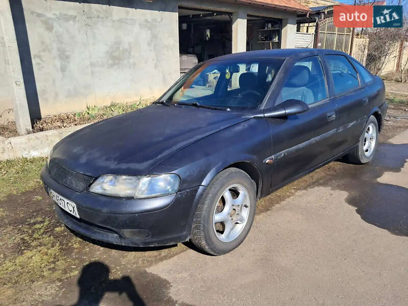 Лифтбек Opel Vectra 1996 в Одессе