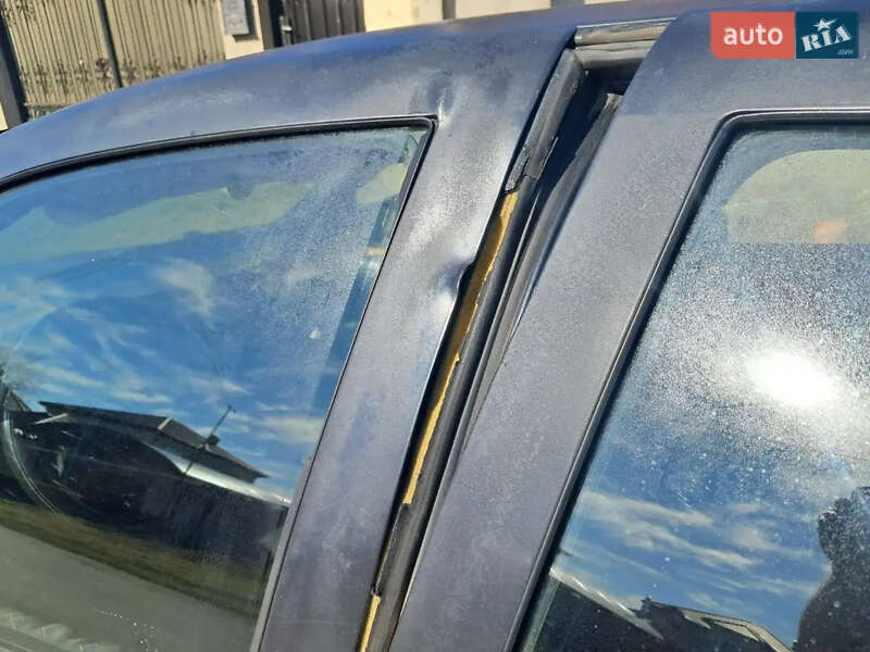 Лифтбек Opel Vectra 1996 в Одессе