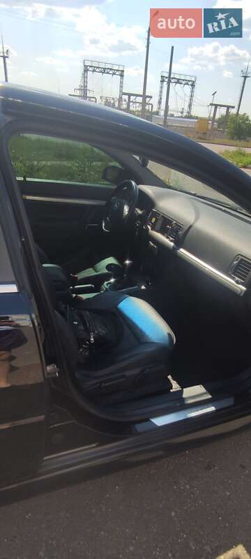 Ліфтбек Opel Vectra 2008 в Краматорську