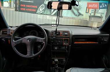 Седан Opel Vectra 1993 в 