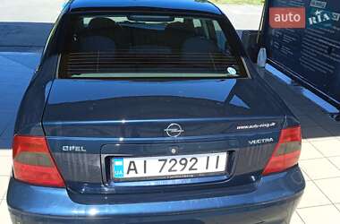 Седан Opel Vectra 2000 в  фото 4 Седан Opel Vectra 2000 в