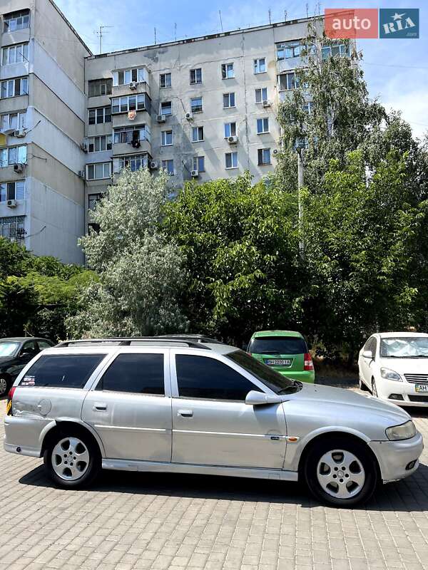 Универсал Opel Vectra 2000 в Черноморске