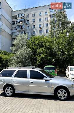 Универсал Opel Vectra 2000 в 