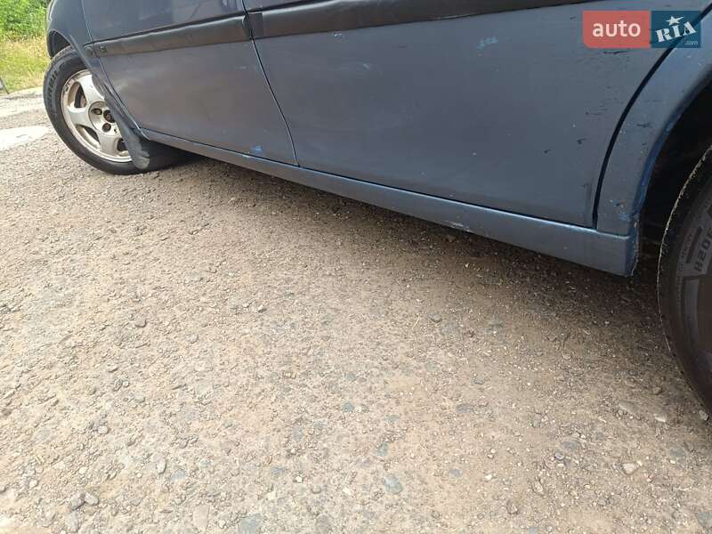 Седан Opel Vectra 1998 в Могилев-Подольске
