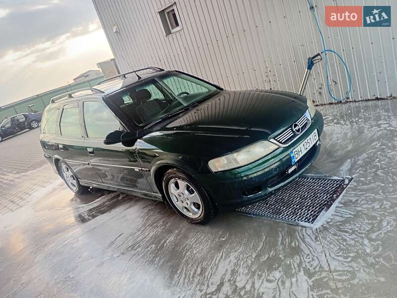Універсал Opel Vectra 1999 в Одесі