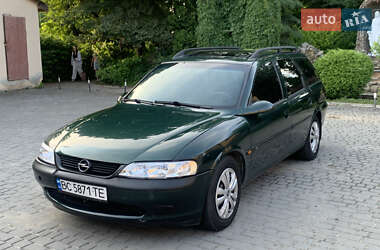 Универсал Opel Vectra 1998 в Львове