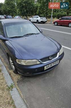Седан Opel Vectra 1999 в Києві