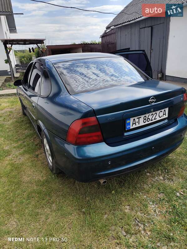 Седан Opel Vectra 2000 в 