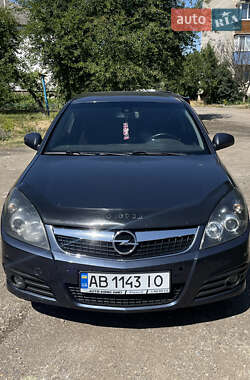 Седан Opel Vectra 2008 в Мурованых Куриловцах