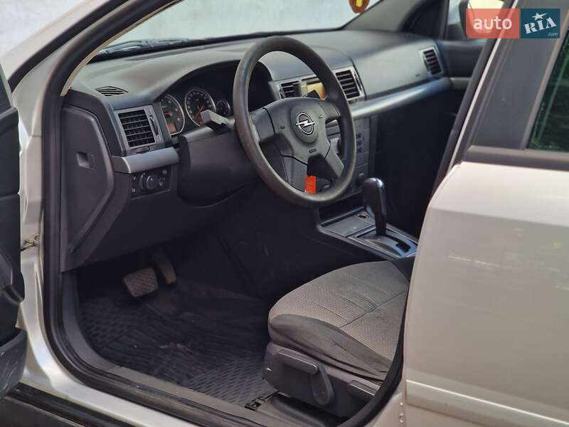 Универсал Opel Vectra 2005 в Одессе