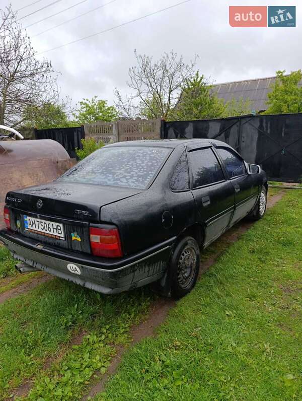 Седан Opel Vectra 1991 в 