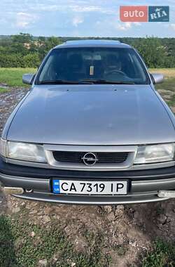 Седан Opel Vectra 1990 в 