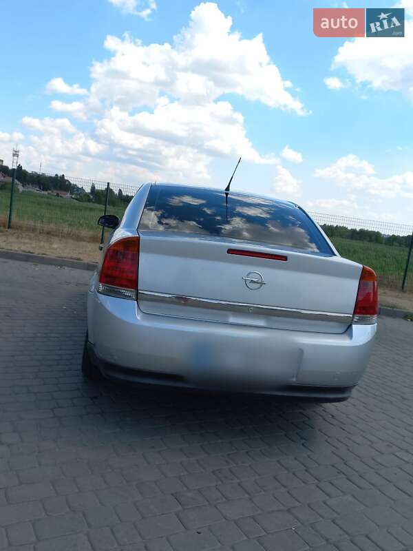 Седан Opel Vectra 2002 в Новомосковске