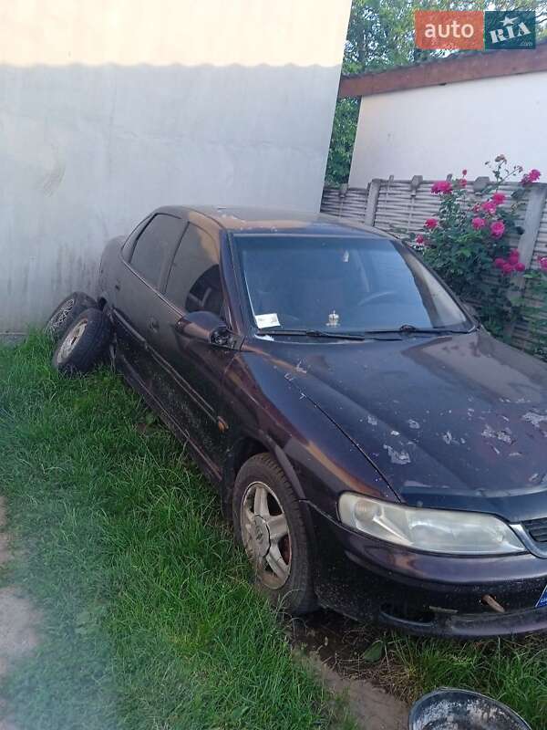 Седан Opel Vectra 2001 в 