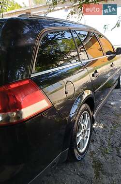 Универсал Opel Vectra 2006 в 