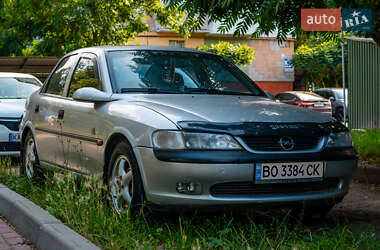 Седан Opel Vectra 1998 в Тернополі