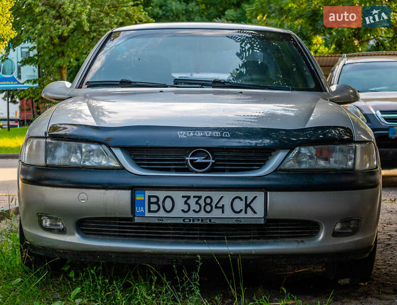Седан Opel Vectra 1998 в Тернополе