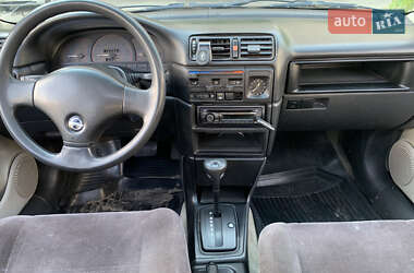 Ліфтбек Opel Vectra 1992 в 