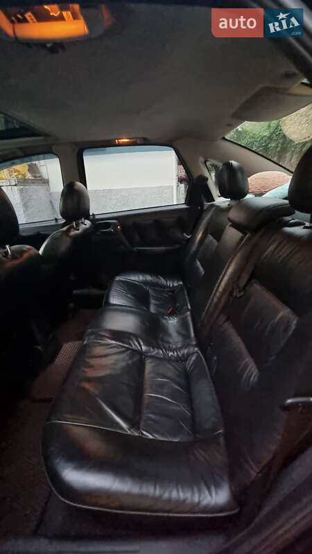 Седан Opel Vectra 2001 в Дніпрі