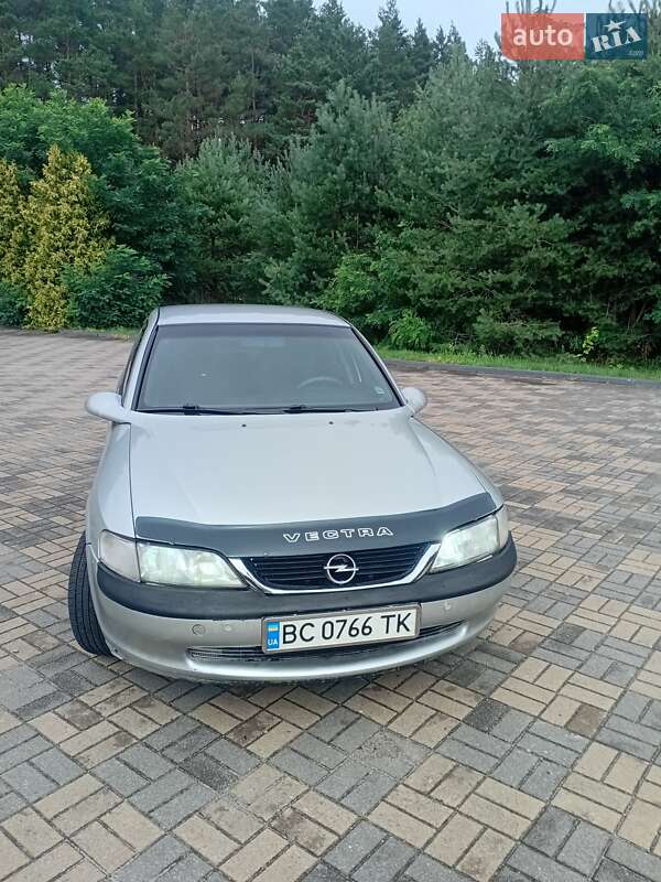 Седан Opel Vectra 1997 в Судовой Вишне