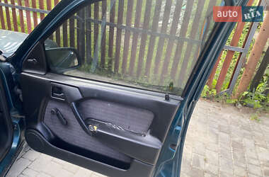 Седан Opel Vectra 1995 в 