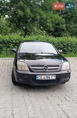 Лифтбек Opel Vectra 2004 в Черновцах