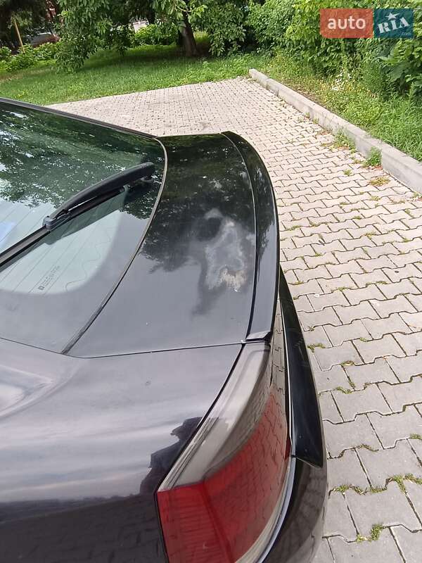 Лифтбек Opel Vectra 2004 в Черновцах