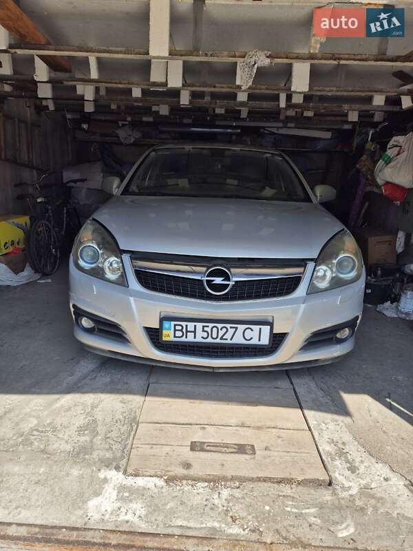 Седан Opel Vectra 2008 в Одессе