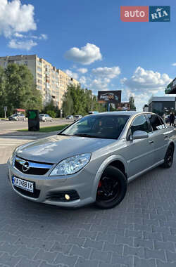 Седан Opel Vectra 2006 в Вишневом