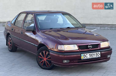 Седан Opel Vectra 1995 в Стрию