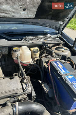 Лифтбек Opel Vectra 2004 в 