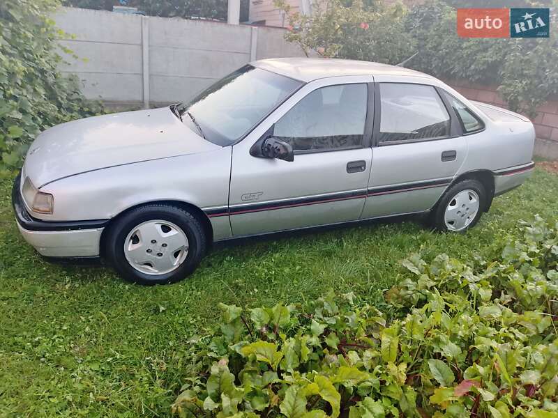 Седан Opel Vectra 1989 в Дубно фото 7 Седан Opel Vectra 1989 в Дубно