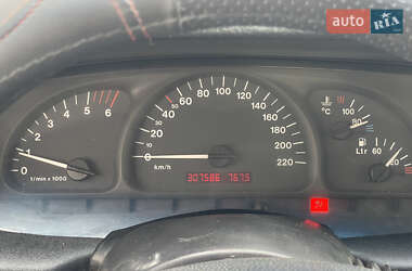 Седан Opel Vectra 2000 в 