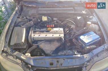 Седан Opel Vectra 2000 в 
