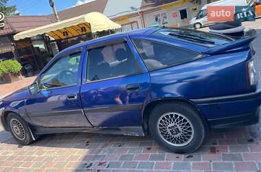 Лифтбек Opel Vectra 1990 в 