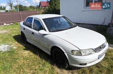 Седан Opel Vectra 2001 в Житомире