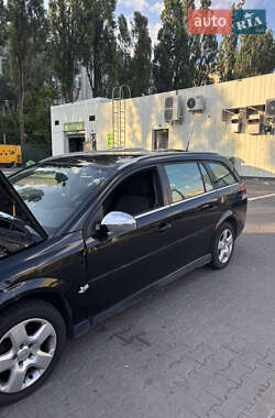 Универсал Opel Vectra 2005 в 
