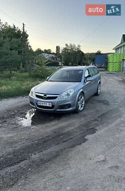Универсал Opel Vectra 2006 в Могилев-Подольске