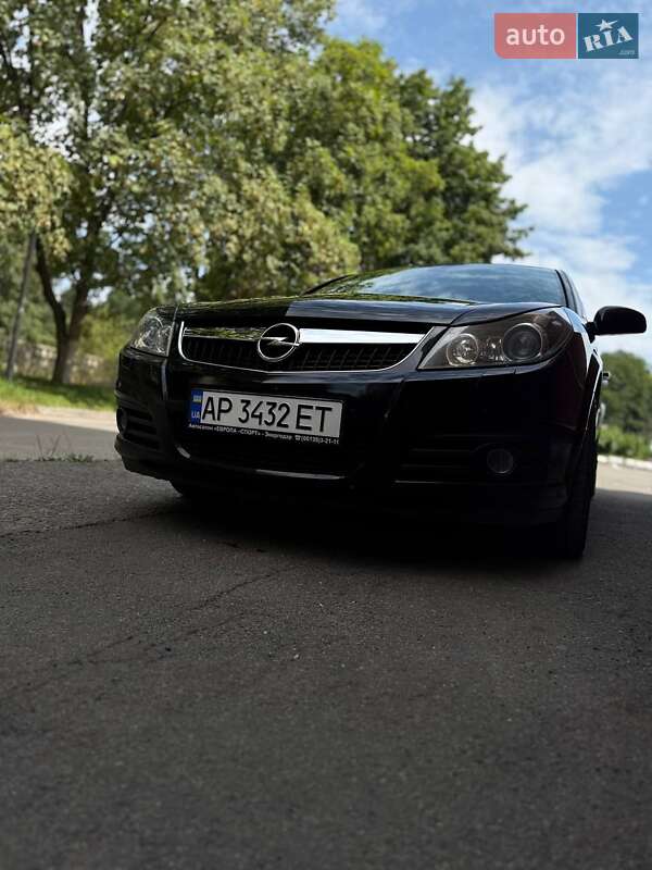 Седан Opel Vectra 2008 в Киеве